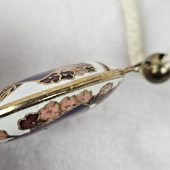 Vintage Cloisonne Butterfly Pendant Necklace - Picture 4 of 10